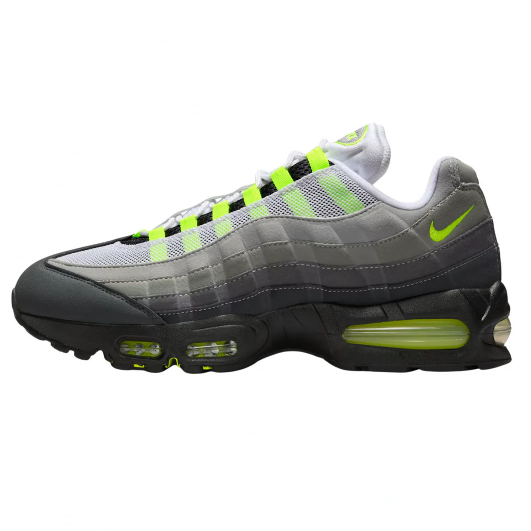 NIKE FOOTWEAR