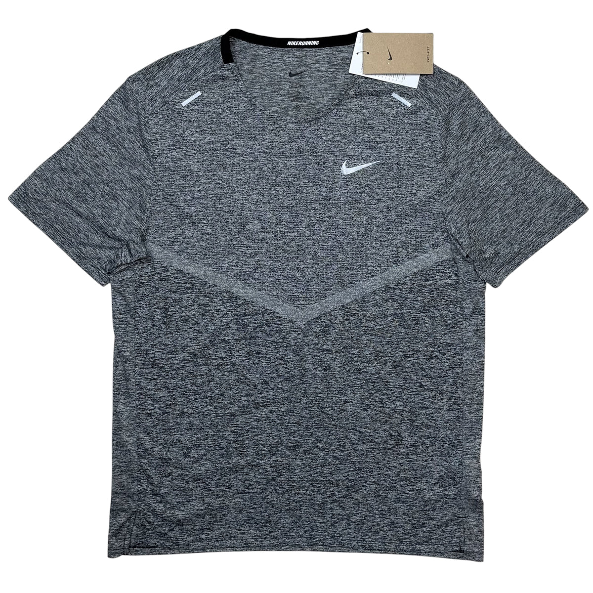 Nike 365 Rise T-Shirt in Grey / Black