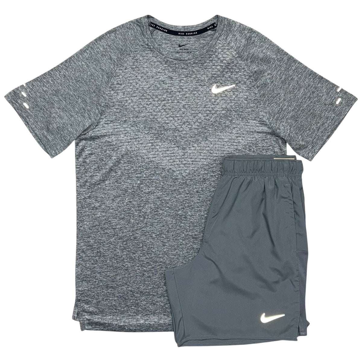 Nike ADV Stride T-Shirt & 7in Challenger Shorts in Smoke Grey