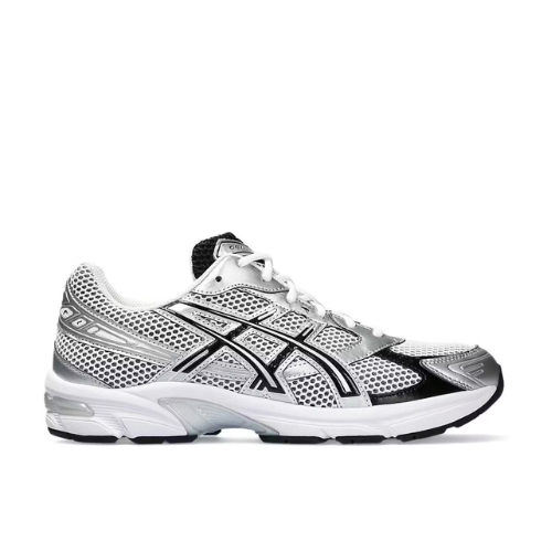 Asics gel 11-30 in Black / White